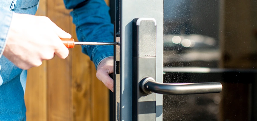 Aluminium Door Lock Replacement in La Mirada, California