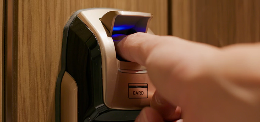 Fingerprint Door Locks Replacement in La Mirada, CA